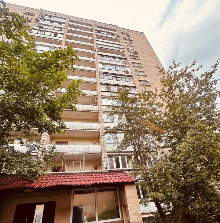 Сдается трехкомнатная квартира на Большая Грузинская улица, 14, метро Краснопресненская, г. Москва