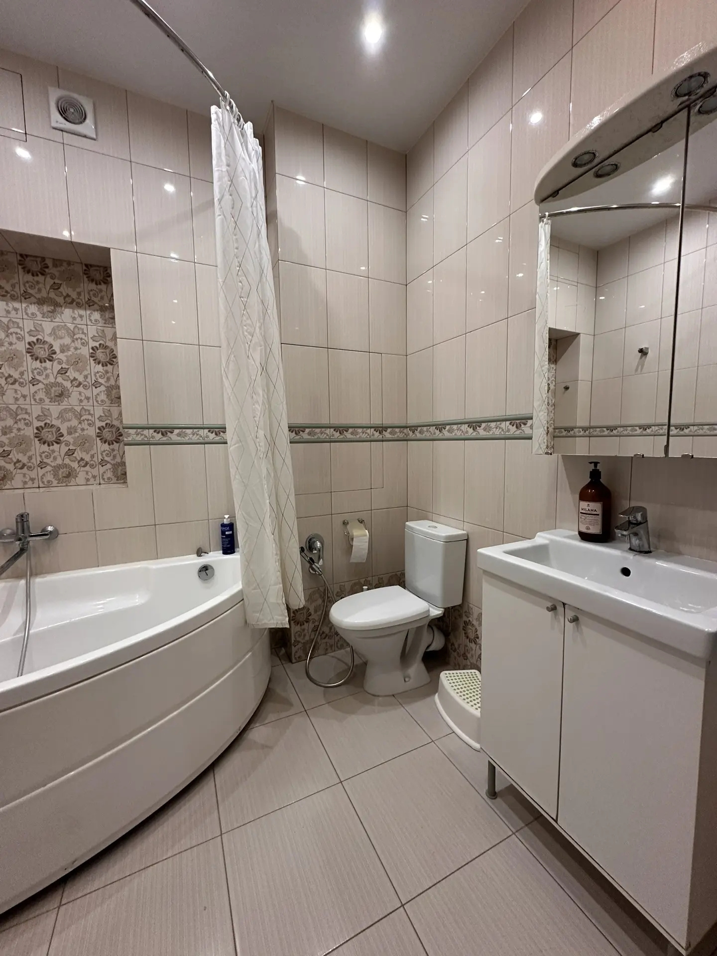 Аренда 1к квартиры на г Москва, пр-кт Мира, д 188Б к 4, метро Улица Сергея Эйзенштейна, г. Москва