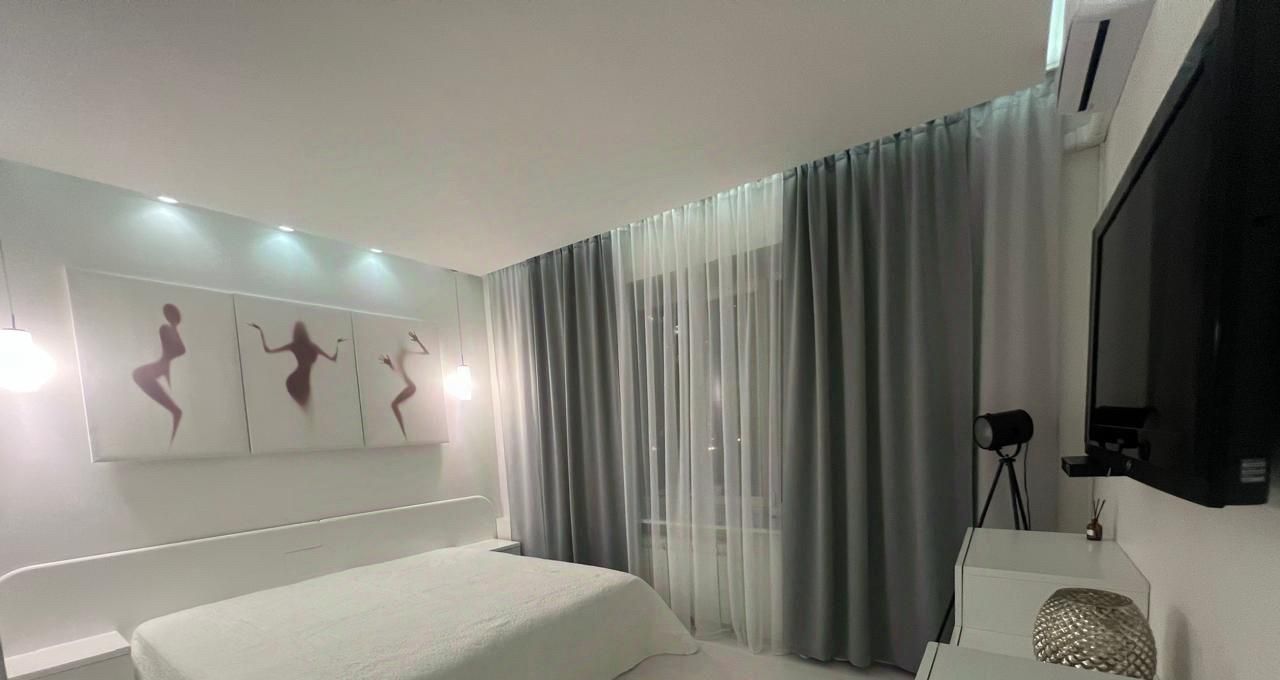 Сдаю 3-к квартиру на Большой Овчинниковский переулок, 12С1, метро Павелецкая, г. Москва