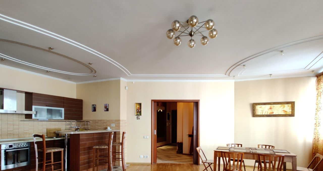 Аренда 4х-комнатной квартиры на улица Островитянова, 13, г. Москва