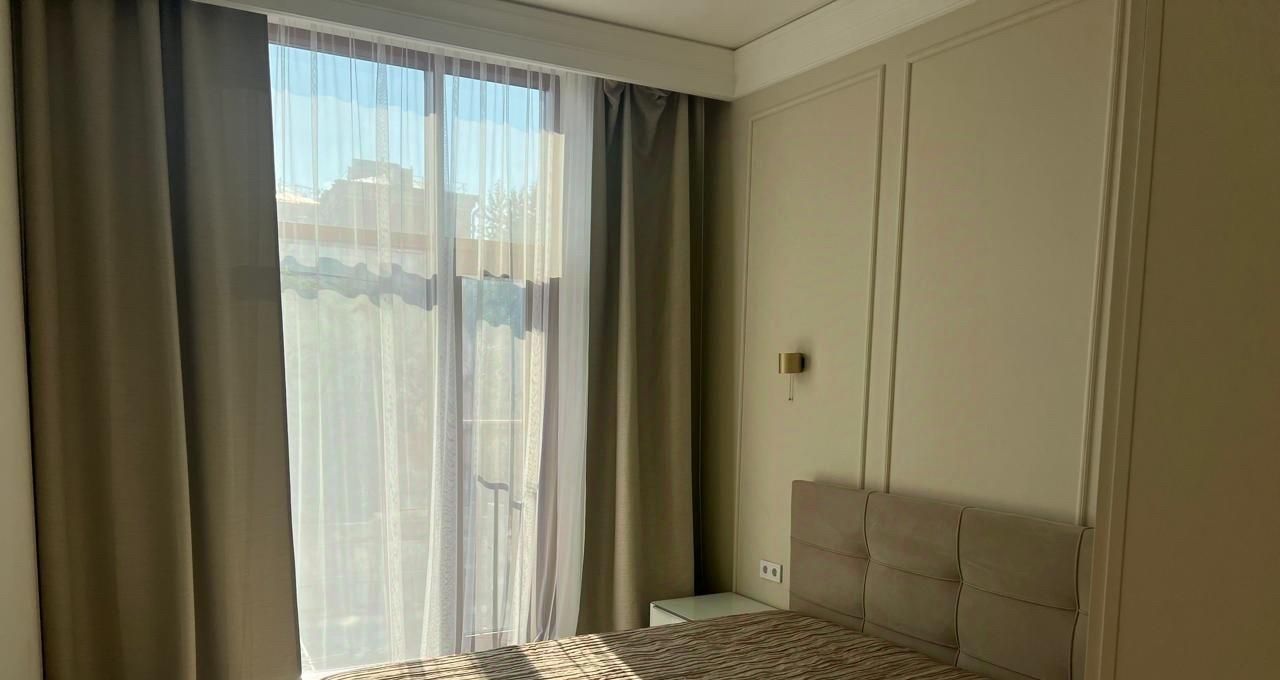Сдам 3х-комнатную квартиру на улица Казакова, 7, метро Курская, г. Москва