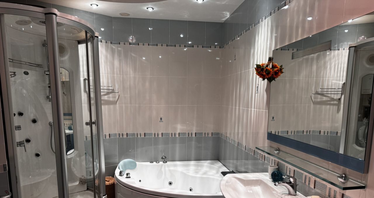 Аренда трехкомнатной квартиры на Зеленодольская улица, 36К1, метро Кузьминки, г. Москва