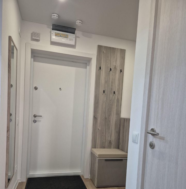 Сдаю двухкомнатную квартиру на Новоостаповская улица, 7к1, метро Крестьянская застава, г. Москва