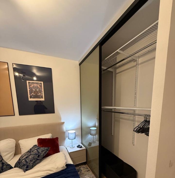 Сдаю трехкомнатную квартиру на Большая Очаковская улица, 2, метро Мичуринский проспект, г. Москва