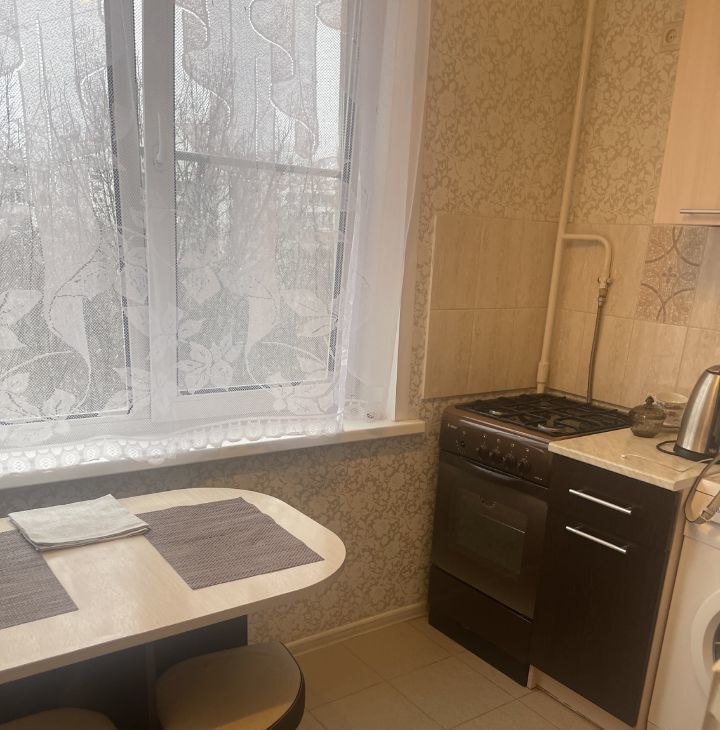 Снять 1-к квартиру на Миклухо-Маклая улица, 57К2, метро Калужская, г. Москва