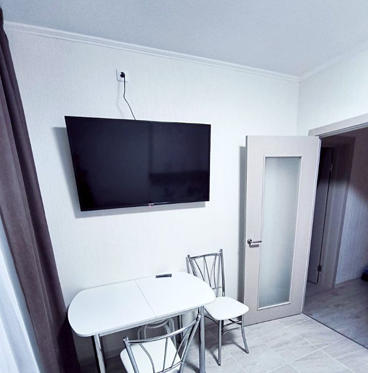 Сдам 1-комнатную квартиру на Варшавское шоссе, 170Ек11, метро Бульвар Дмитрия Донского, г. Москва