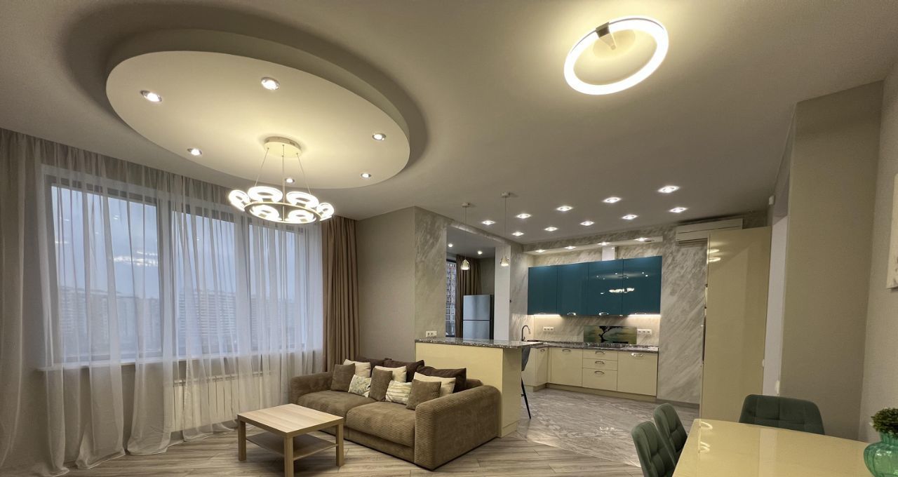 Сдаю двухкомнатную квартиру на Рублевское шоссе, 107, метро Крылатское, г. Москва