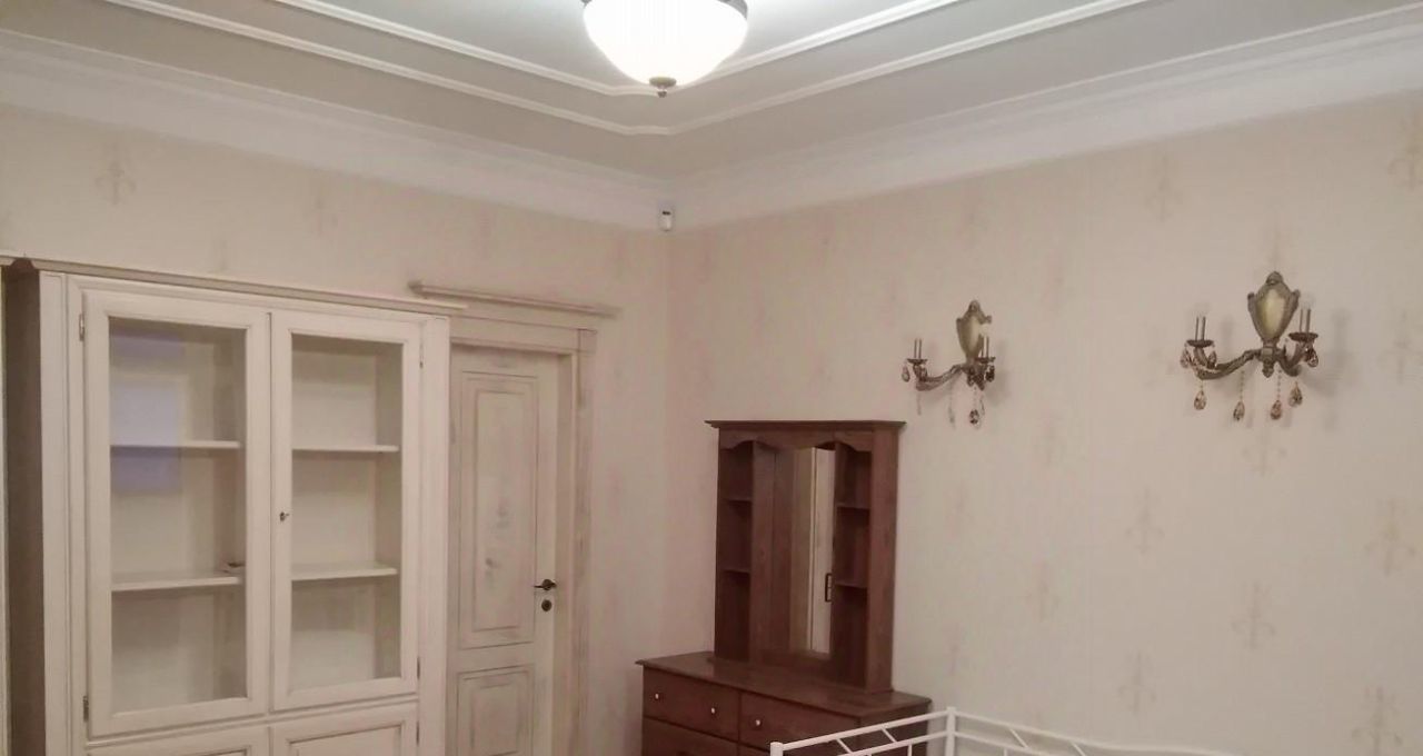 Снять трехкомнатную квартиру на Партизанская улица, 35К3, метро Молодёжная, г. Москва