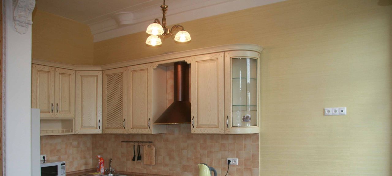Аренда двухкомнатной квартиры на Кутузовский проспект, 2/1К1А, метро Смоленская (Арбатско-Покровская линия), г. Москва