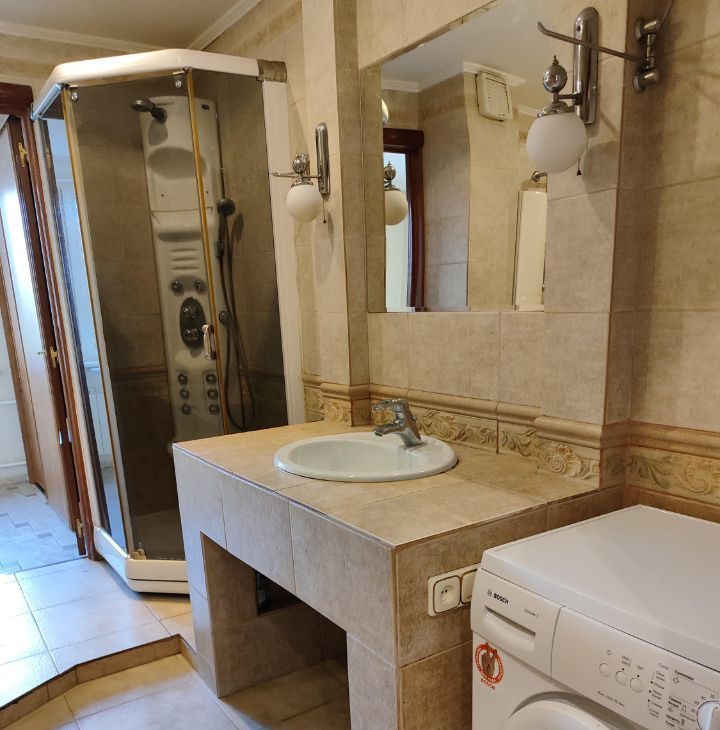 Сдам 4к квартиру на улица Наметкина, 9К3, метро Новые Черёмушки, г. Москва