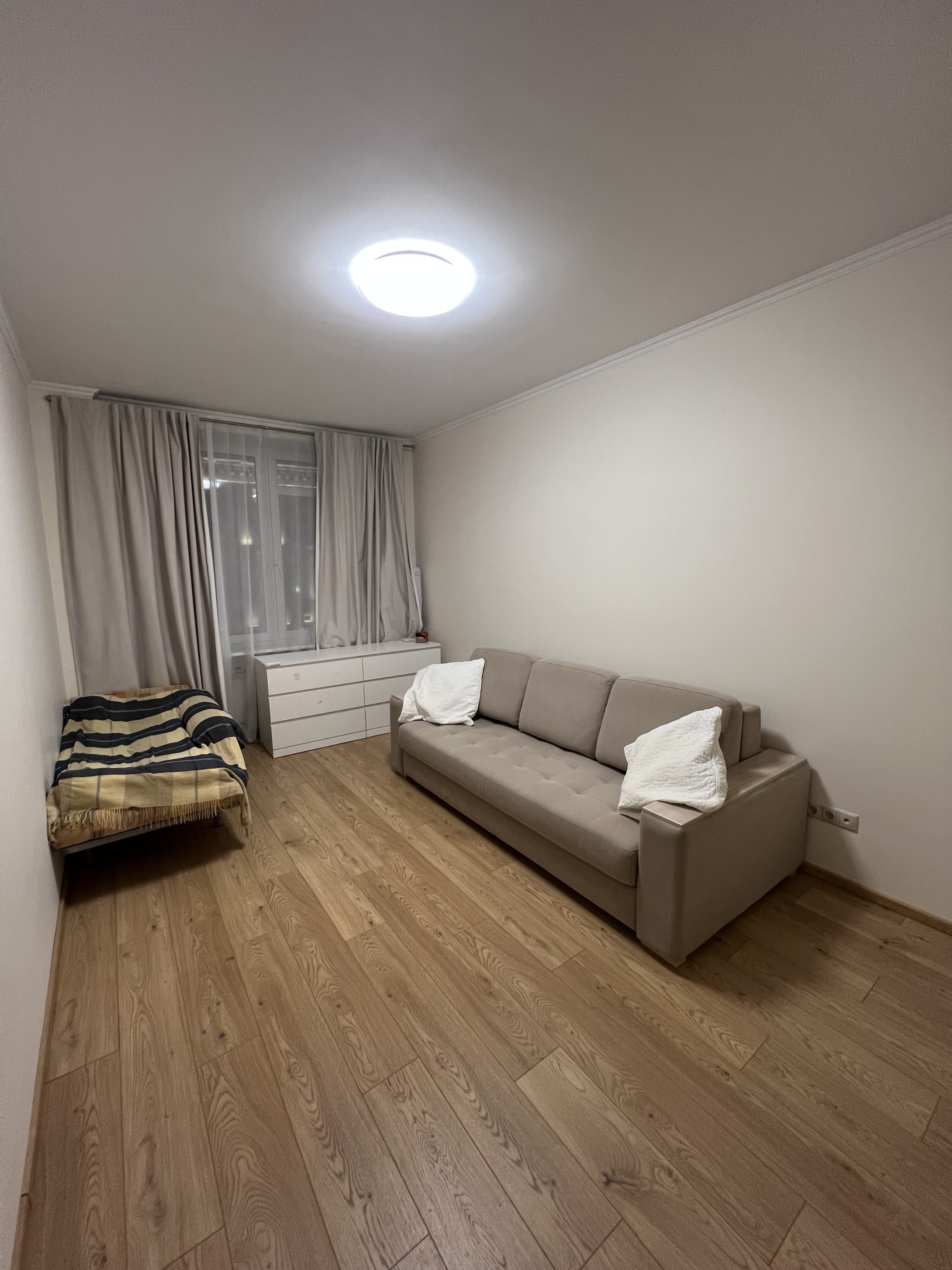 Сдаю 2х-комнатную квартиру на г Москва, Ленинградский пр-кт, д 77 к 1, метро Панфиловская, г. Москва