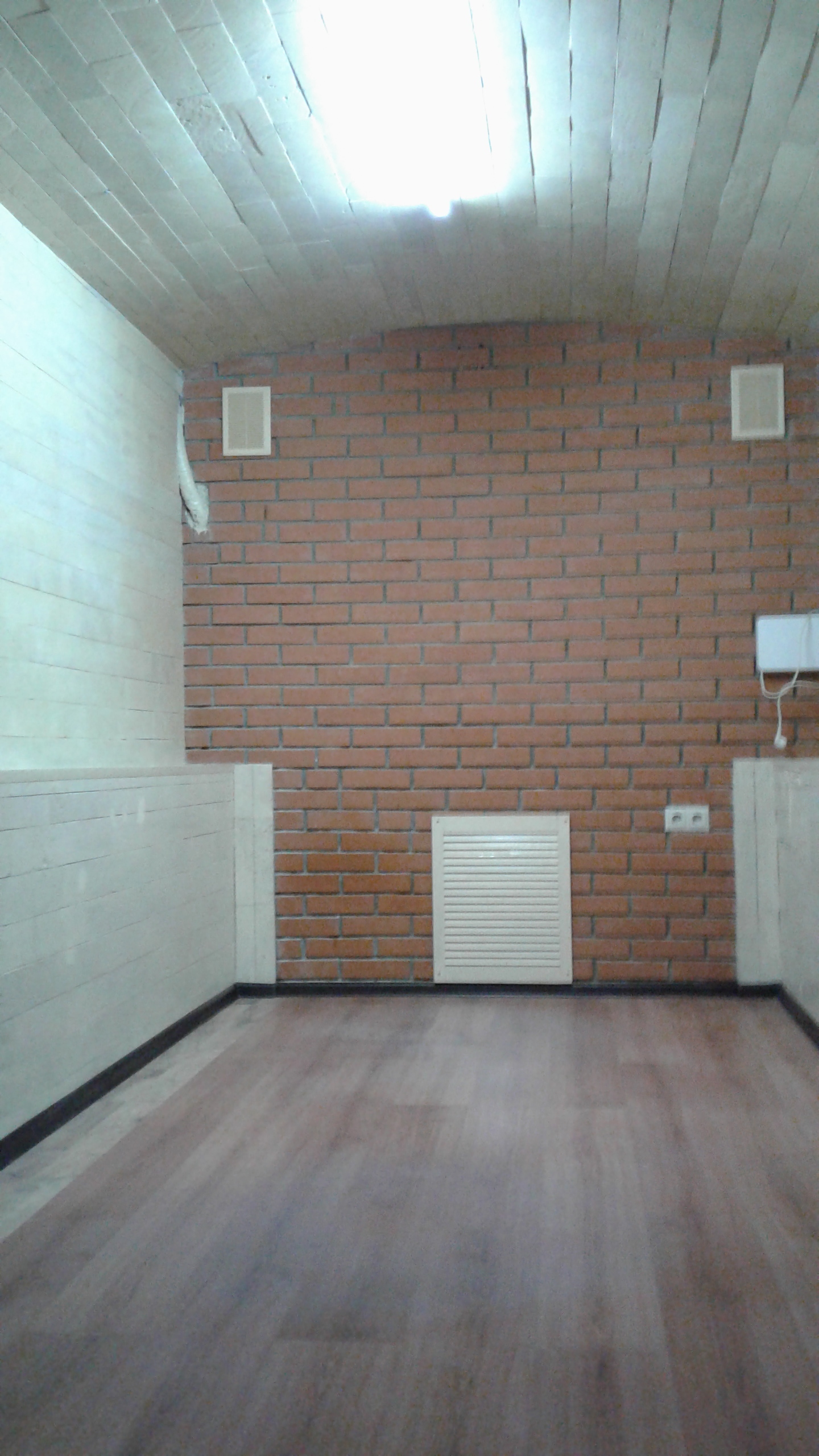 Сдам четырехкомнатную квартиру на г Москва, ул Костикова, д 7, метро Выставочная, г. Москва