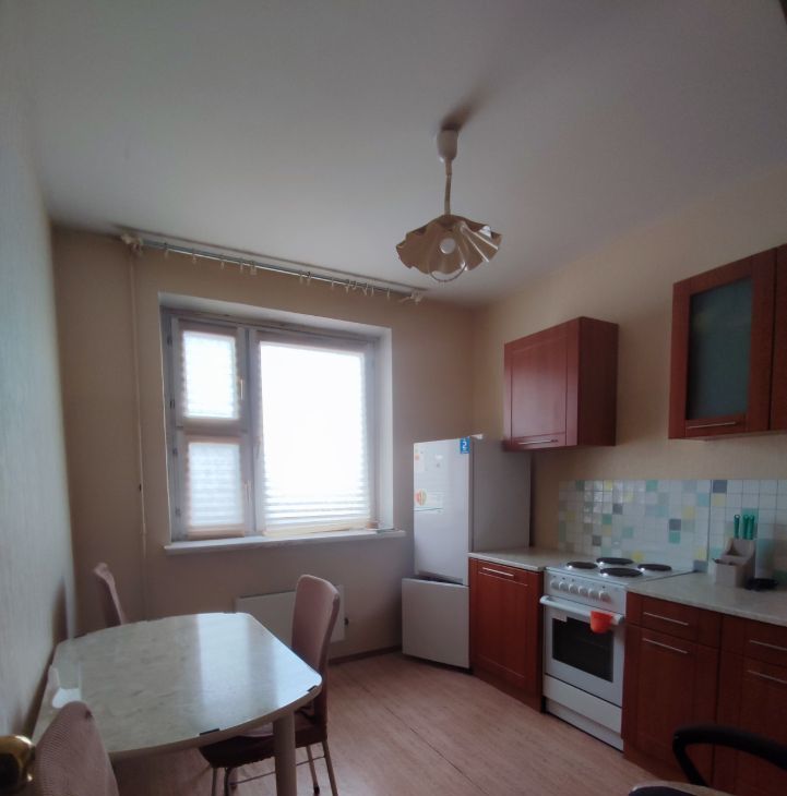 Сдаю 1-к квартиру на Сколковское шоссе, 13, метро Кунцевская, г. Москва