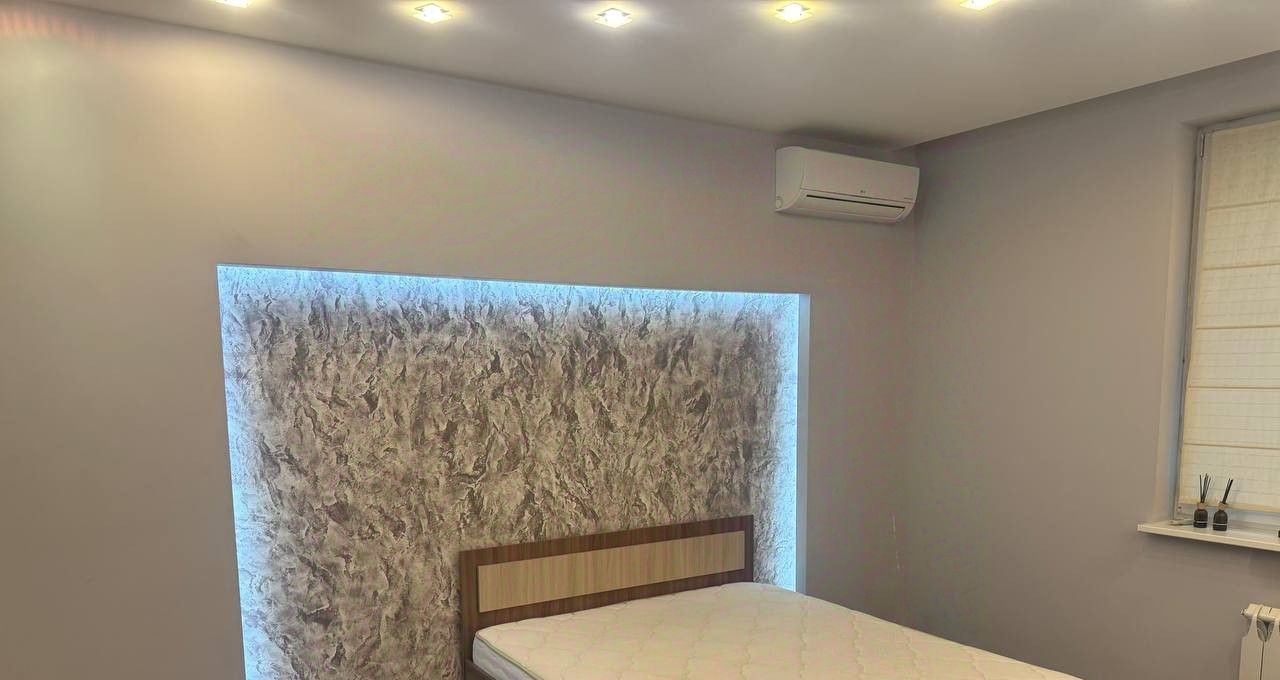 Сдаю трехкомнатную квартиру на проезд Попов, 4, метро Электрозаводская, г. Москва