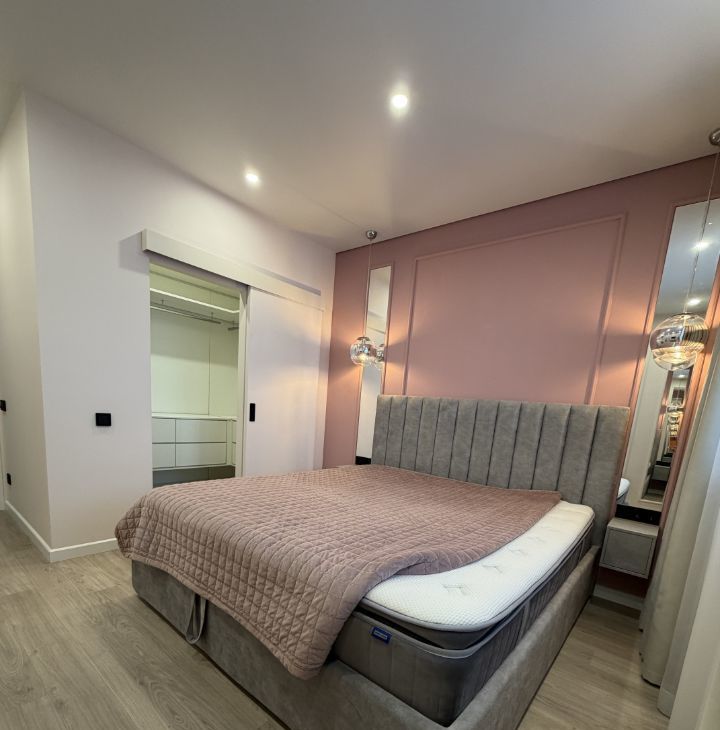 Сдаю 3х-комнатную квартиру на проспект 60-летия Октября, 17, метро Ленинский проспект, г. Москва