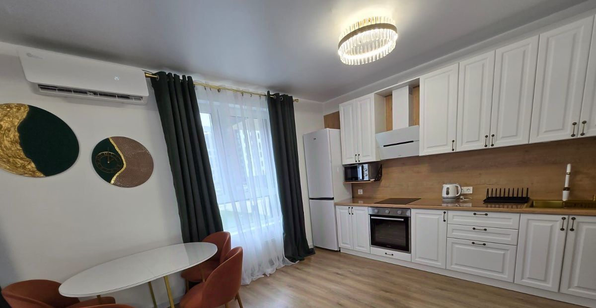 Аренда 3-комнатной квартиры на проспект Куприна, 30к9, метро Бунинская аллея, г. Москва