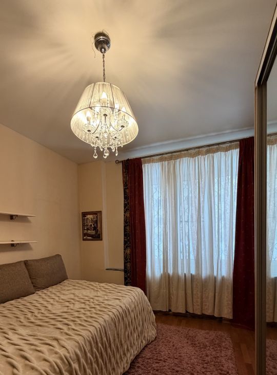 Сдается 3-к квартира на Шмитовский проезд, 13, метро Выставочная, г. Москва