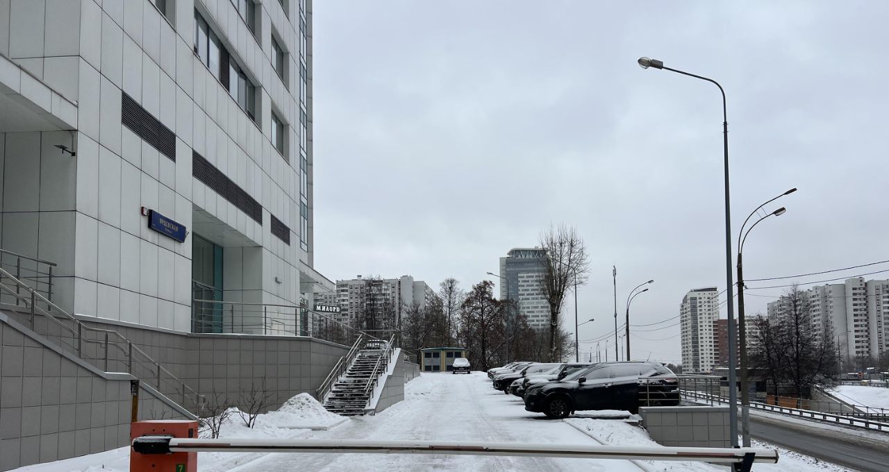 Сдаю 2к квартиру на Рублевское шоссе, 107, метро Молодёжная, г. Москва