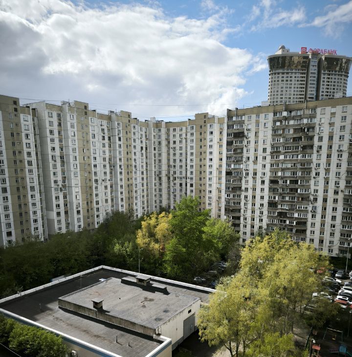 Сдается двухкомнатная квартира на улица Наметкина, 9К3, метро Новые Черёмушки, г. Москва