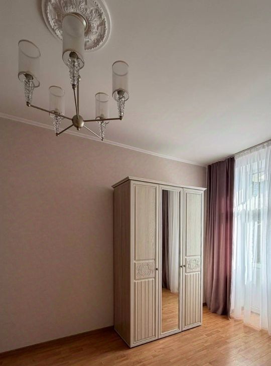 Сдается трехкомнатная квартира на Заводской проезд, 3, метро Первомайская, г. Москва