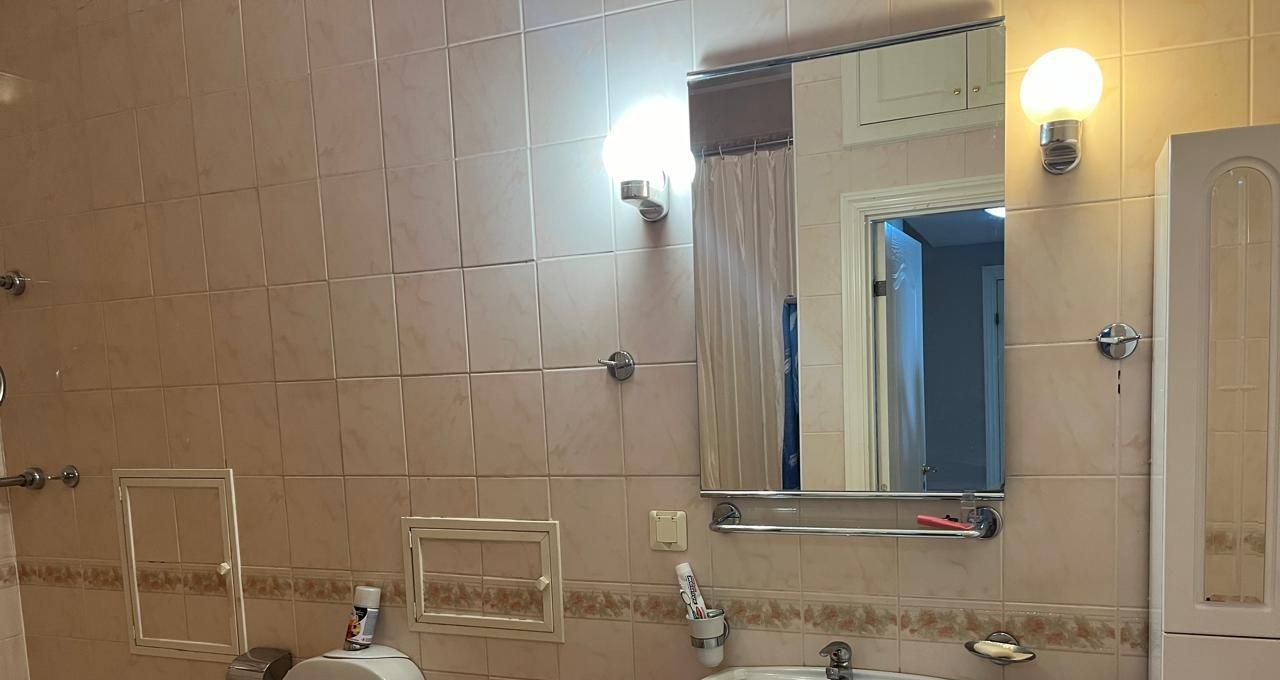 Сдам трехкомнатную квартиру на Новочеремушкинская улица, 71/32, метро Новые Черёмушки, г. Москва