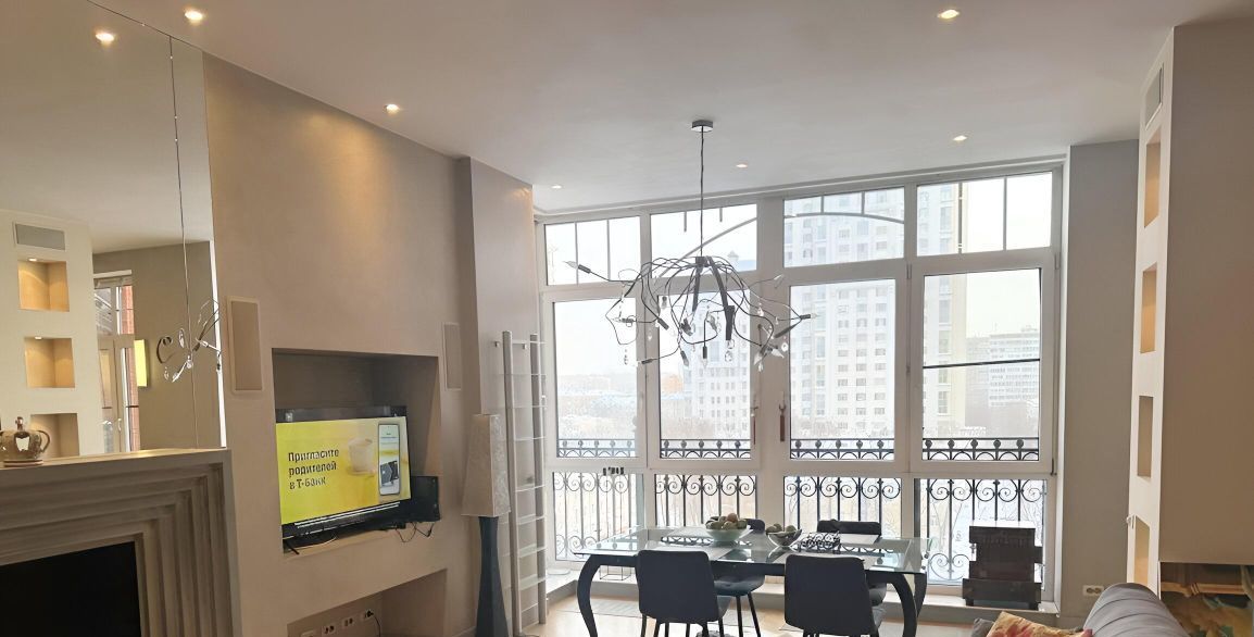 Снять трехкомнатную квартиру на улица Расплетина, 14, метро Октябрьское поле, г. Москва