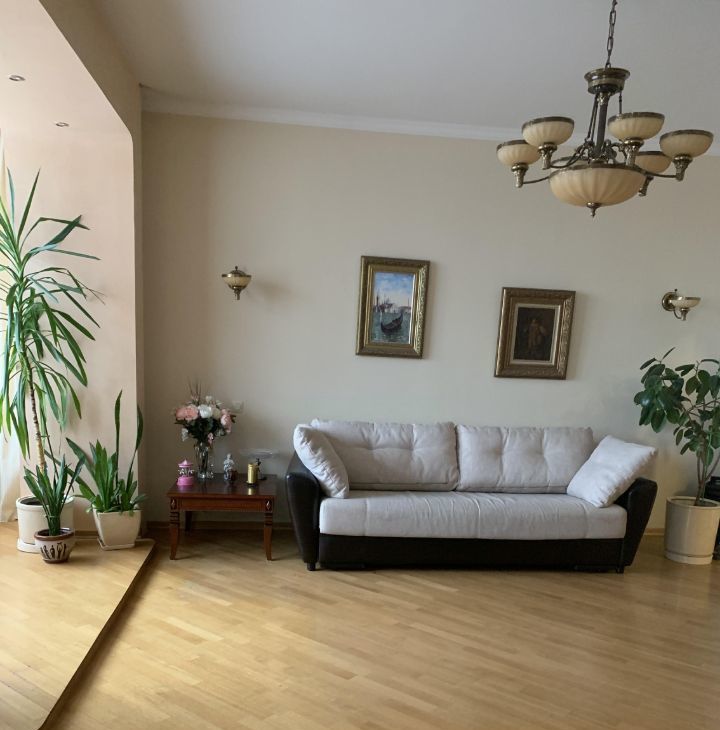 Сдам трехкомнатную квартиру на бульвар Яна Райниса, 7К1, метро Планерная, г. Москва