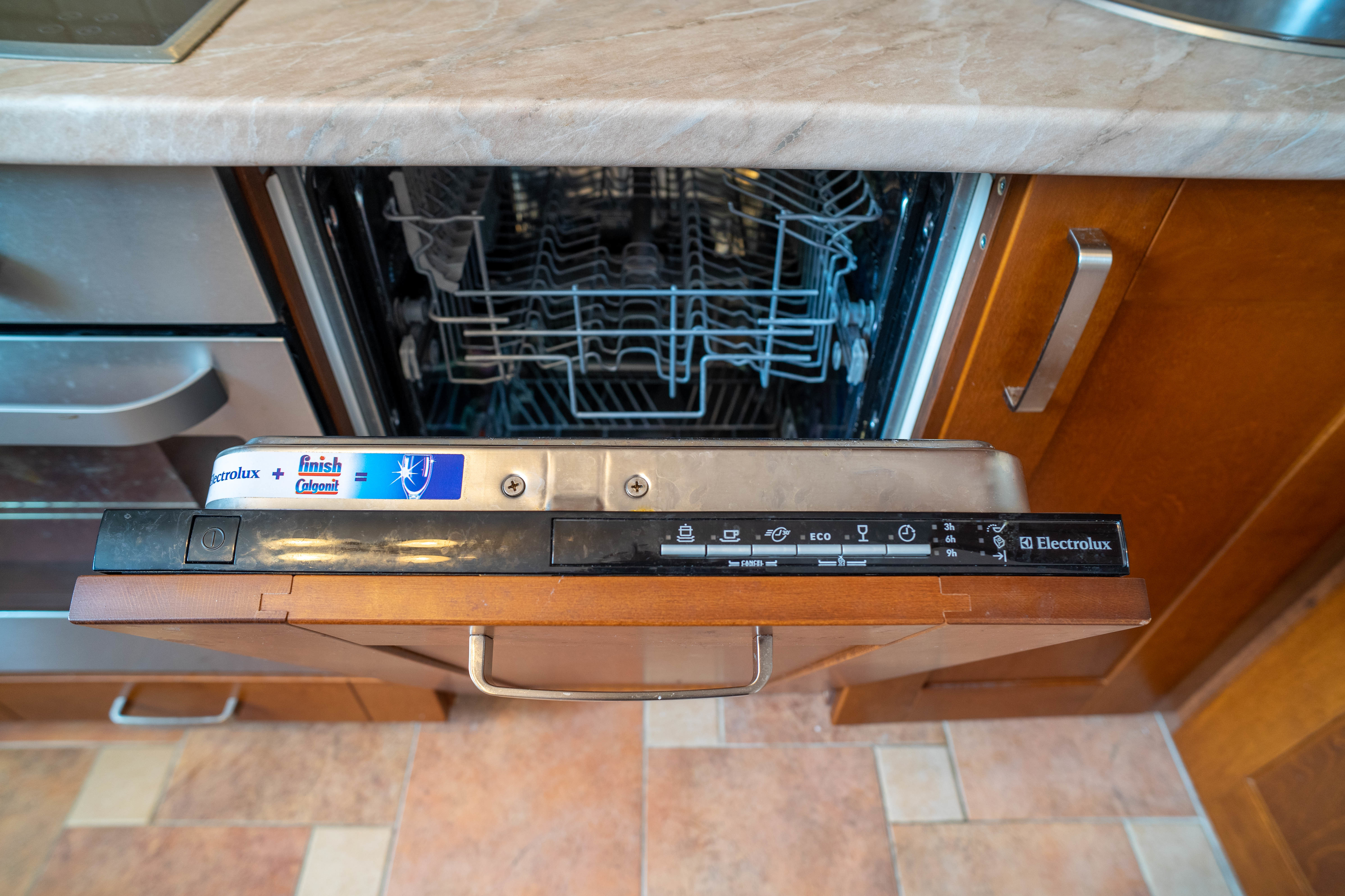 Сдам 1к квартиру на г Москва, ул Наташи Ковшовой, д 17, метро Озёрная, г. Москва