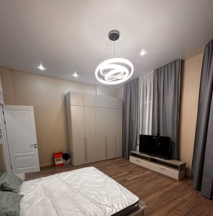 Сдается трехкомнатная квартира на бульвар Андрея Тарковского, 8, метро Рассказовка, г. Москва