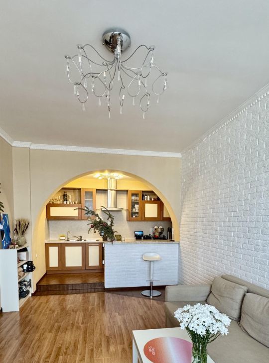 Аренда двухкомнатной квартиры на Космодамианская набережная, 32-34, метро Новокузнецкая, г. Москва