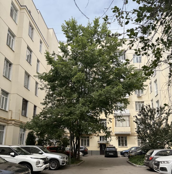 Снять 2к квартиру на 2-й Троицкий переулок, 6АС3, г. Москва