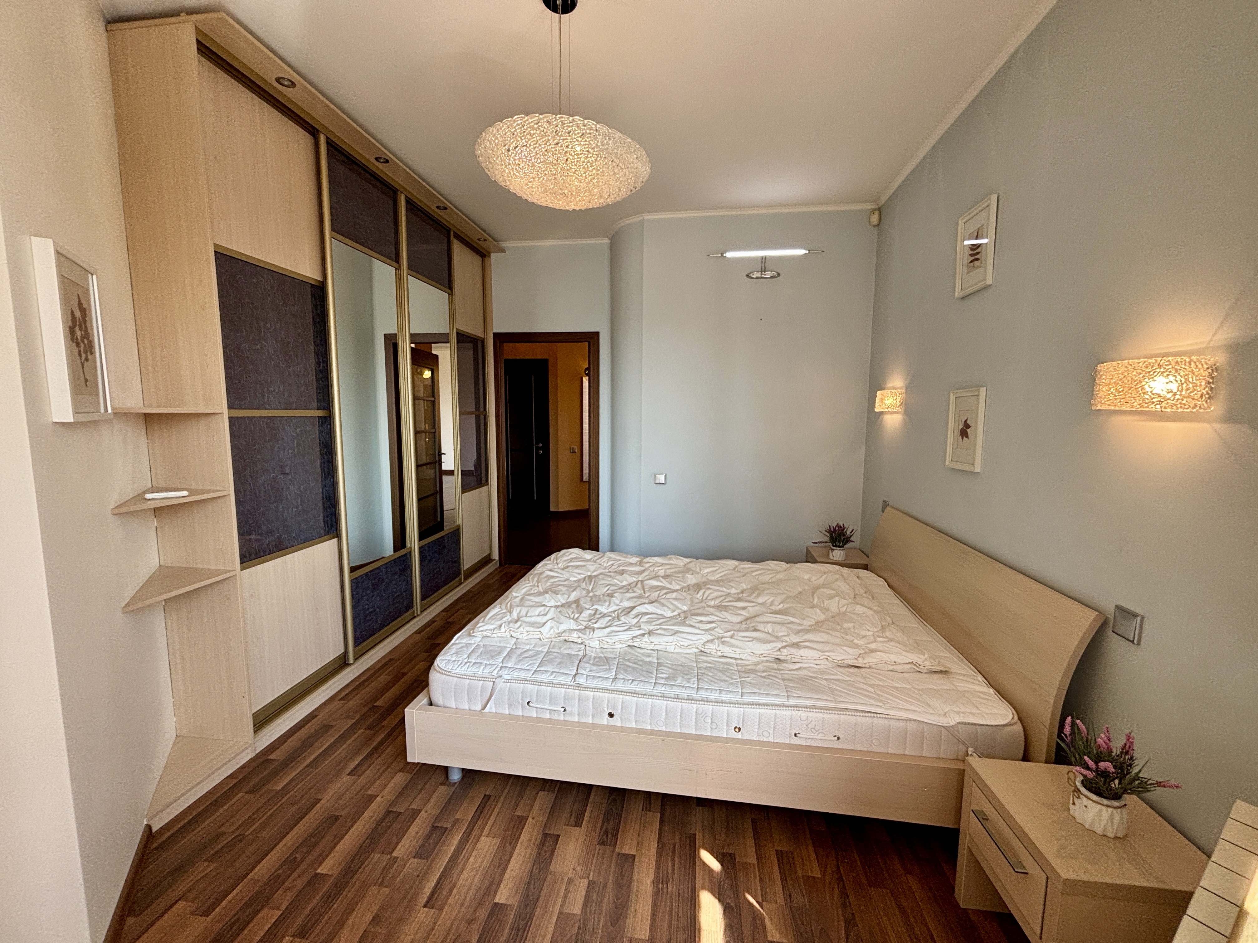 Сдаю 2к квартиру на г Москва, ул Раменки, д 20, метро Раменки, г. Москва