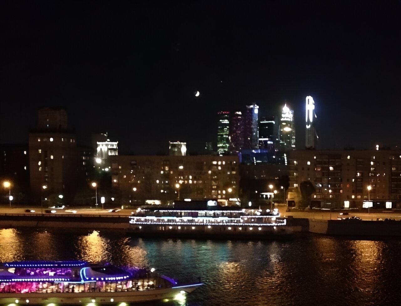 Аренда 3-к квартиры на Саввинская набережная, 3, метро Смоленская (Арбатско-Покровская линия), г. Москва