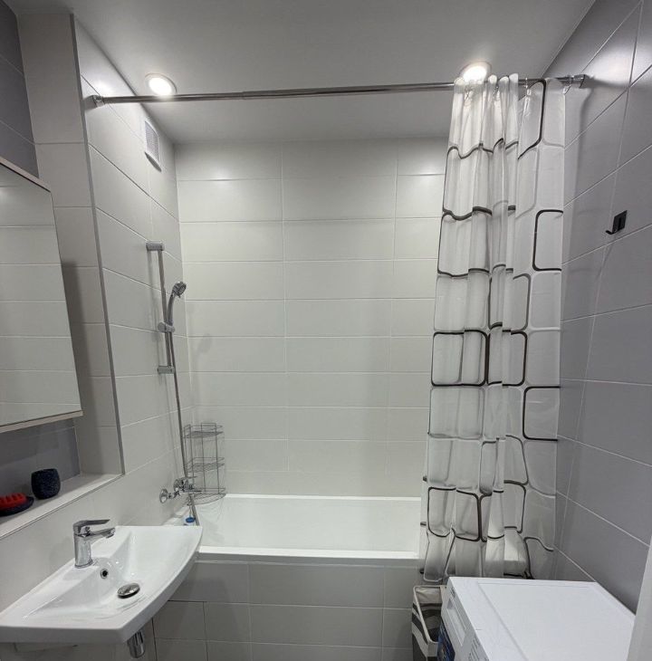 Аренда 2к квартиры на улица Алхимовская, 1к2, метро Бунинская аллея, г. Москва