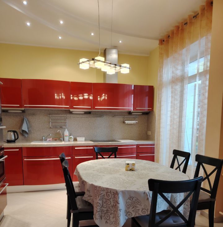 Сдаю 3-комнатную квартиру на Мичуринский проспект, 11К3, метро Раменки, г. Москва