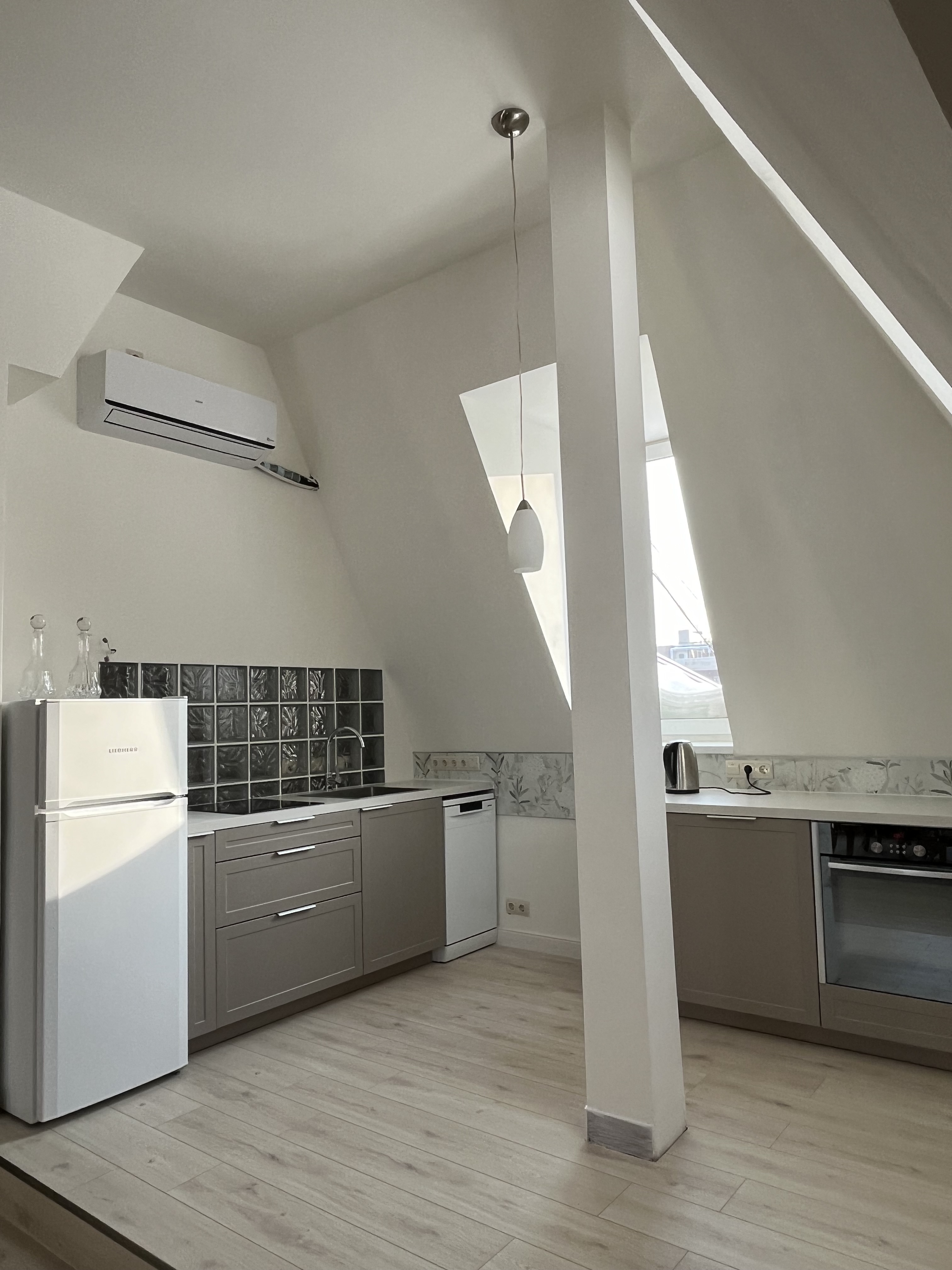 Сдается трехкомнатная квартира на г Москва, ул Валовая, д 21, метро Серпуховская, г. Москва