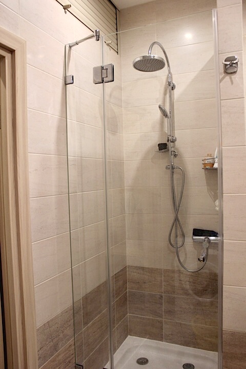 Снять двухкомнатную квартиру на г Москва, ул Мосфильмовская, д 2В, метро Кутузовская, г. Москва