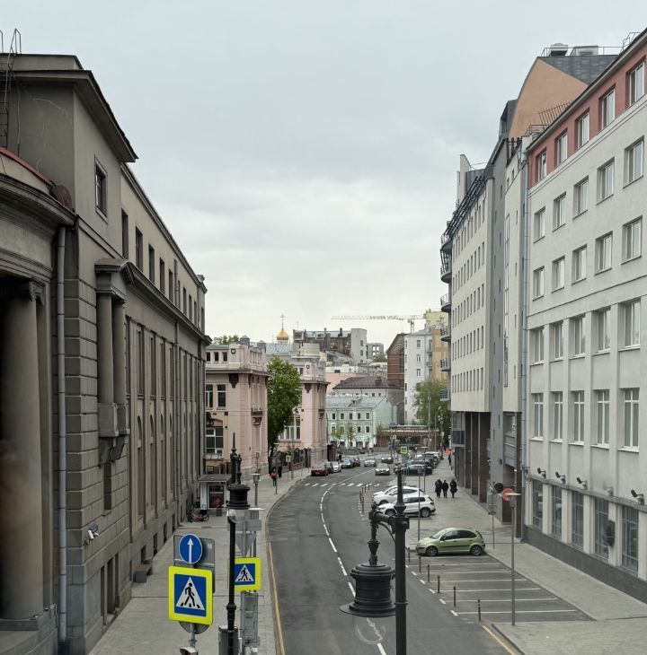 Аренда 1-к квартиры на улица Петровка, 19С1, метро Кузнецкий Мост, г. Москва