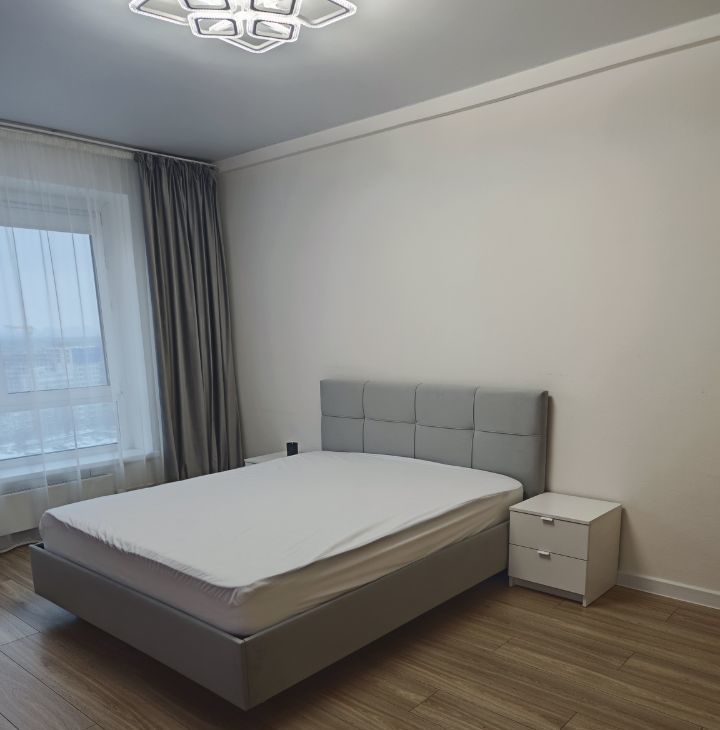 Аренда трехкомнатной квартиры на Домостроительная улица, 14, метро Говорово, г. Москва