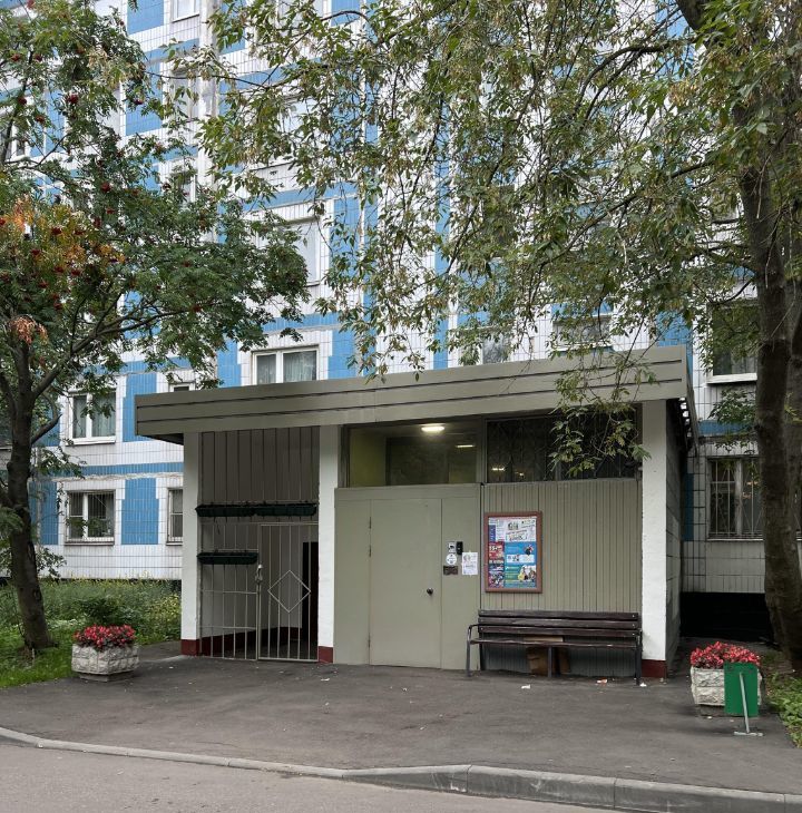 Сдаю 1-к квартиру на улица Кулакова, 10, метро Мякинино, г. Москва