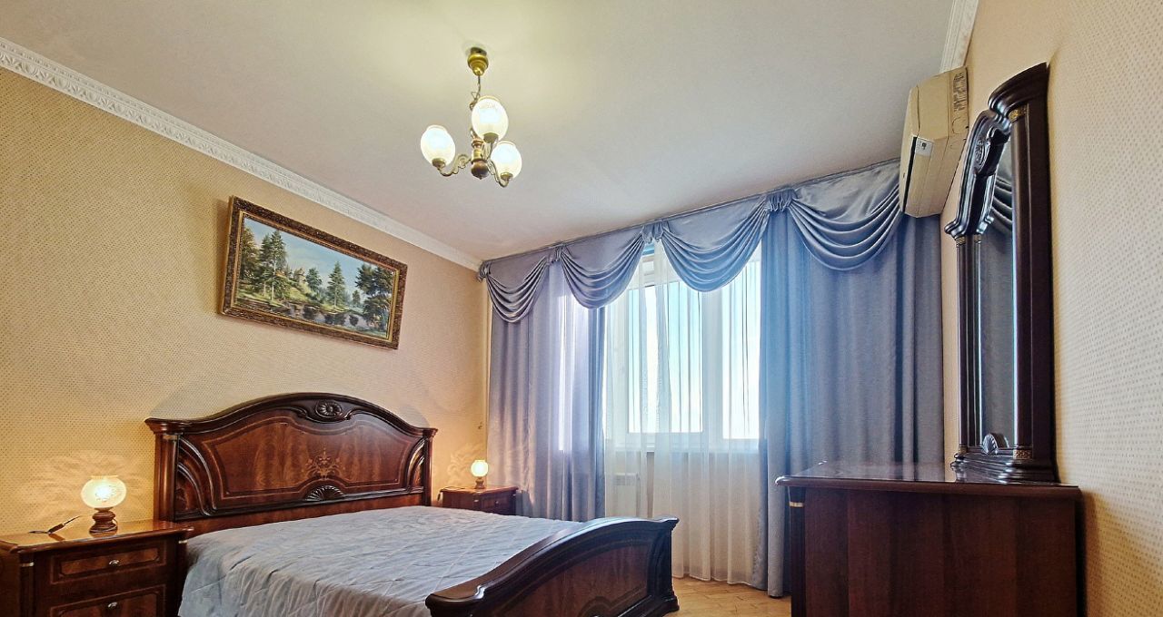 Сдаю 3-к квартиру на Профсоюзная улица, 93К4, метро Коньково, г. Москва