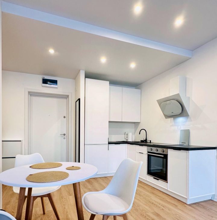 Снять 2к квартиру на улица Александры Монаховой, 85к3, метро Улица Горчакова, г. Москва