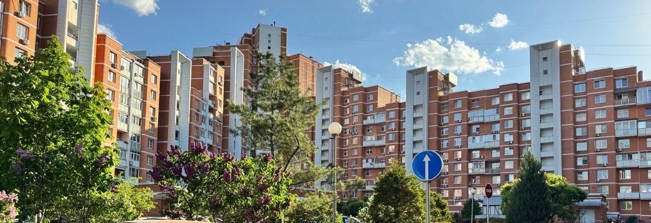 Сдам 3-к квартиру на Большая Филевская улица, 16к1, метро Багратионовская, г. Москва