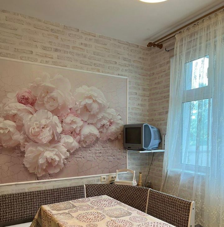 Аренда двухкомнатной квартиры на улица Саморы Машела, 8К1, метро Тропарёво, г. Москва