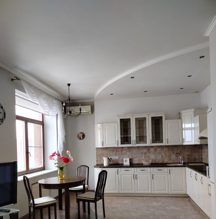 Сдам двухкомнатную квартиру на Факультетский переулок, 6, метро Стрешнево, г. Москва