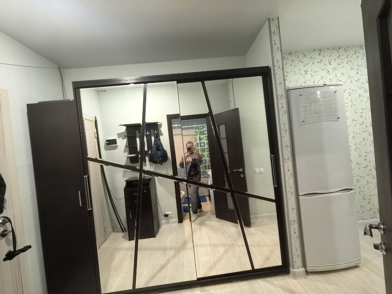 Снять 1-комнатную квартиру на Московская обл, г Видное, деревня Сапроново, мкр Купелинка, кв-л Центральный, д 2, кв 367, метро Домодедовская, г. Москва