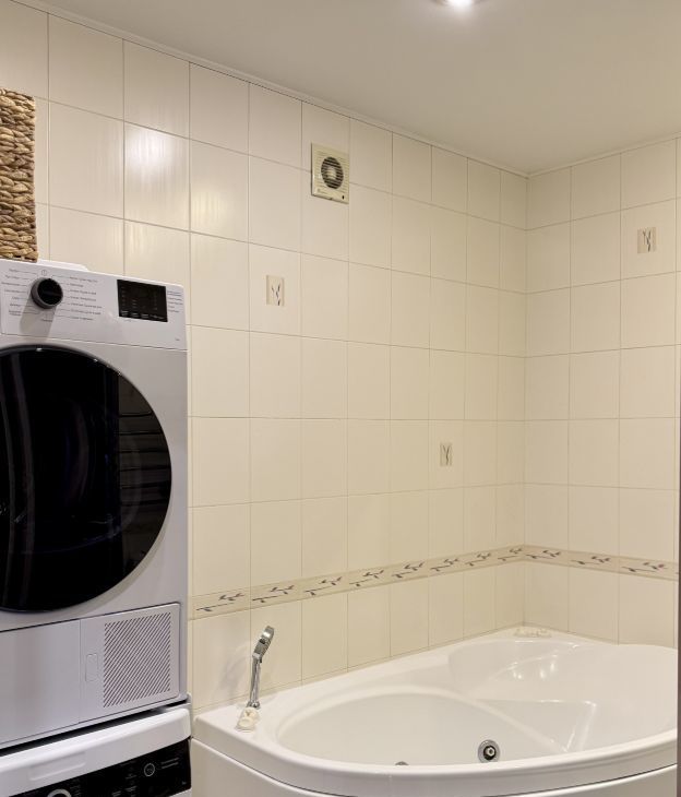 Сдаю 2к квартиру на улица Крупской, 19/17, метро Университет, г. Москва