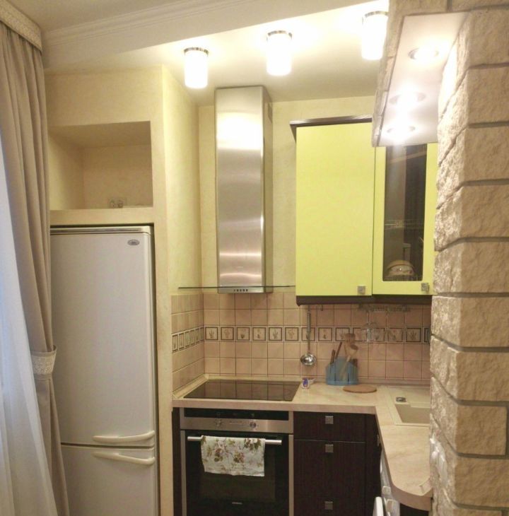 Снять однокомнатную квартиру на Пятницкое шоссе, 42К1, метро Волоколамская, г. Москва