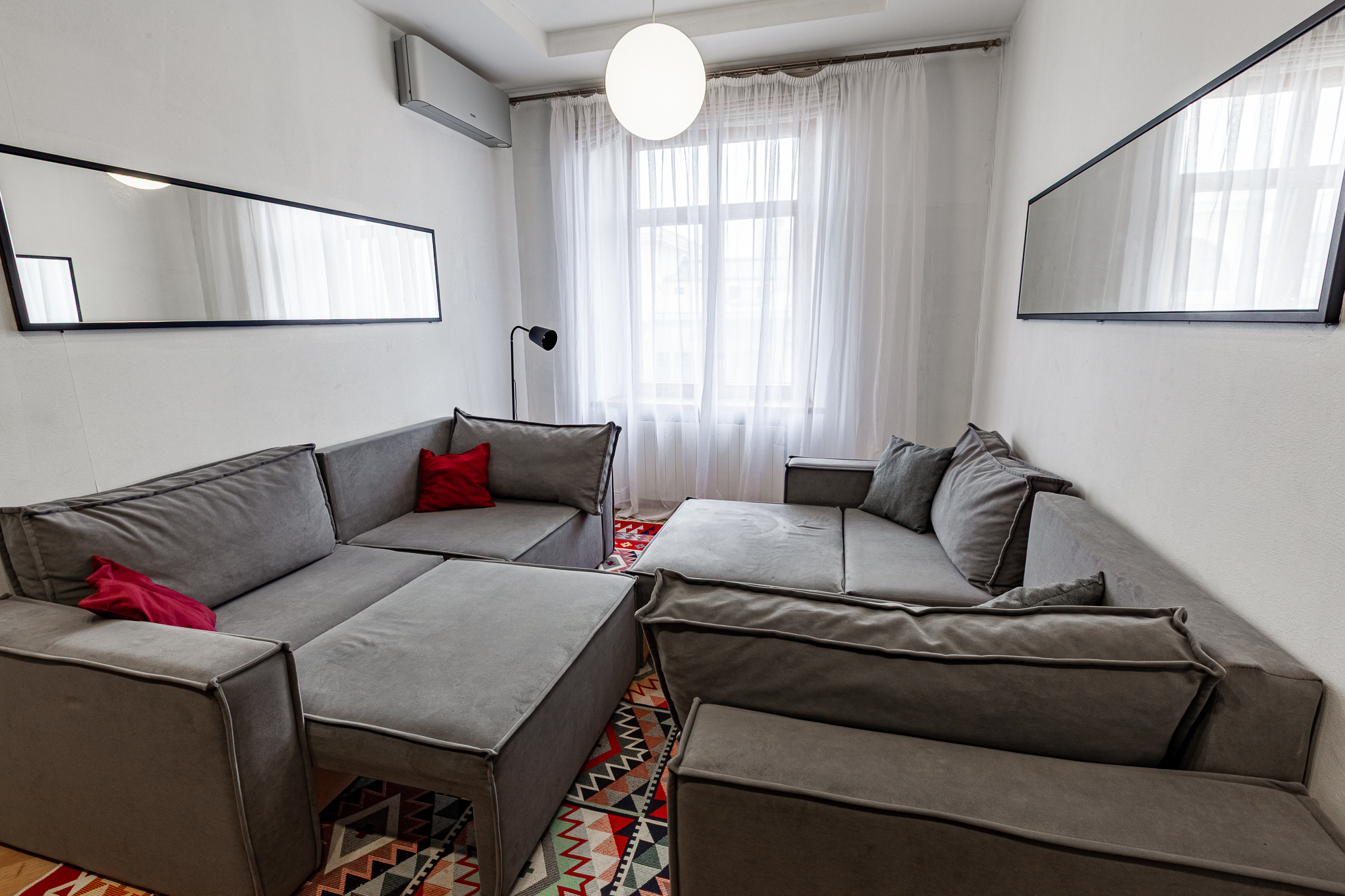 Сдам 4к квартиру на г Москва, ул Тверская, д 19А, метро Тверская, г. Москва