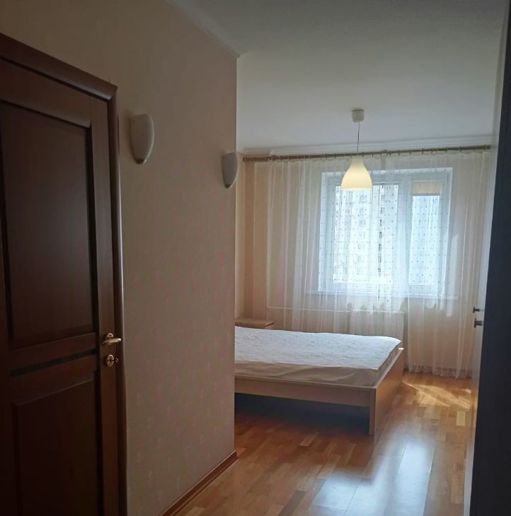 Сдам 3к квартиру на улица Наметкина, 11К1, метро Новые Черёмушки, г. Москва